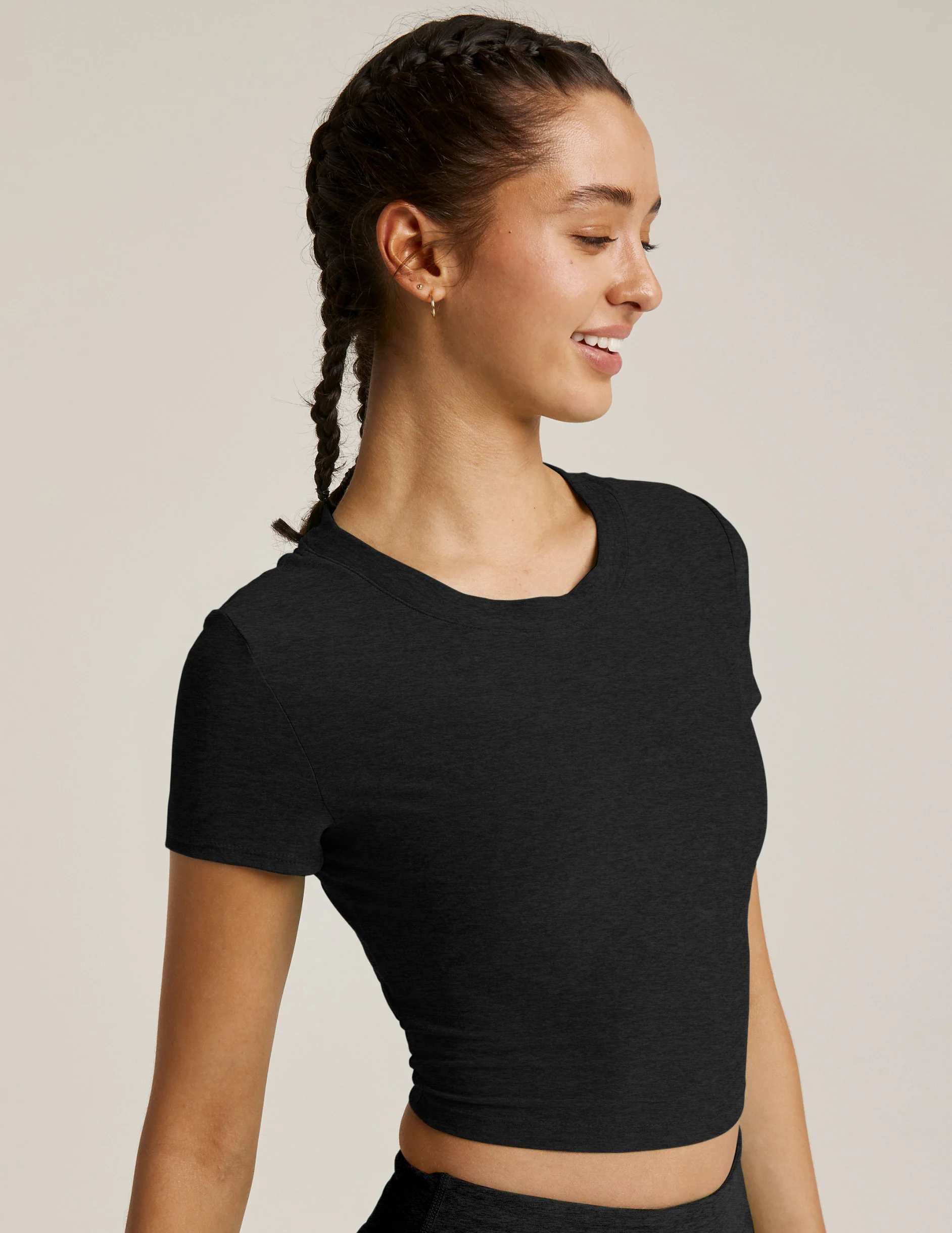 Featherweight Perspective Cropped Tee - Styles Love