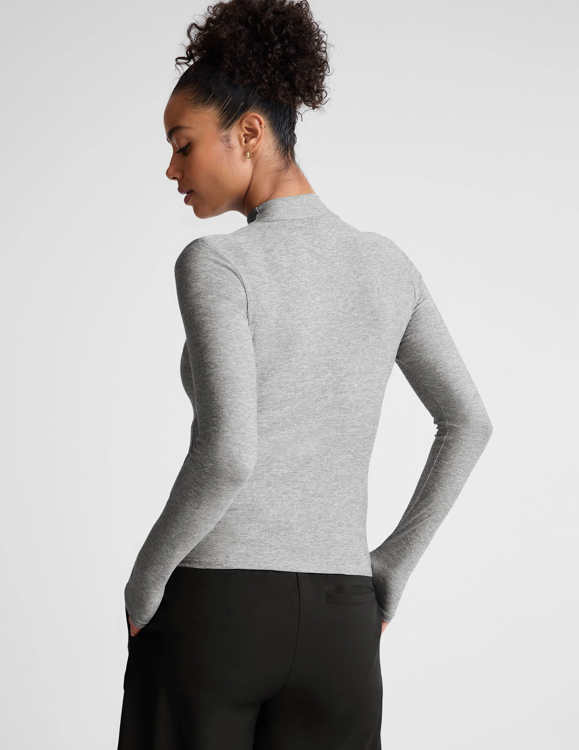 Featherweight Moving On Pullover - Styles Love