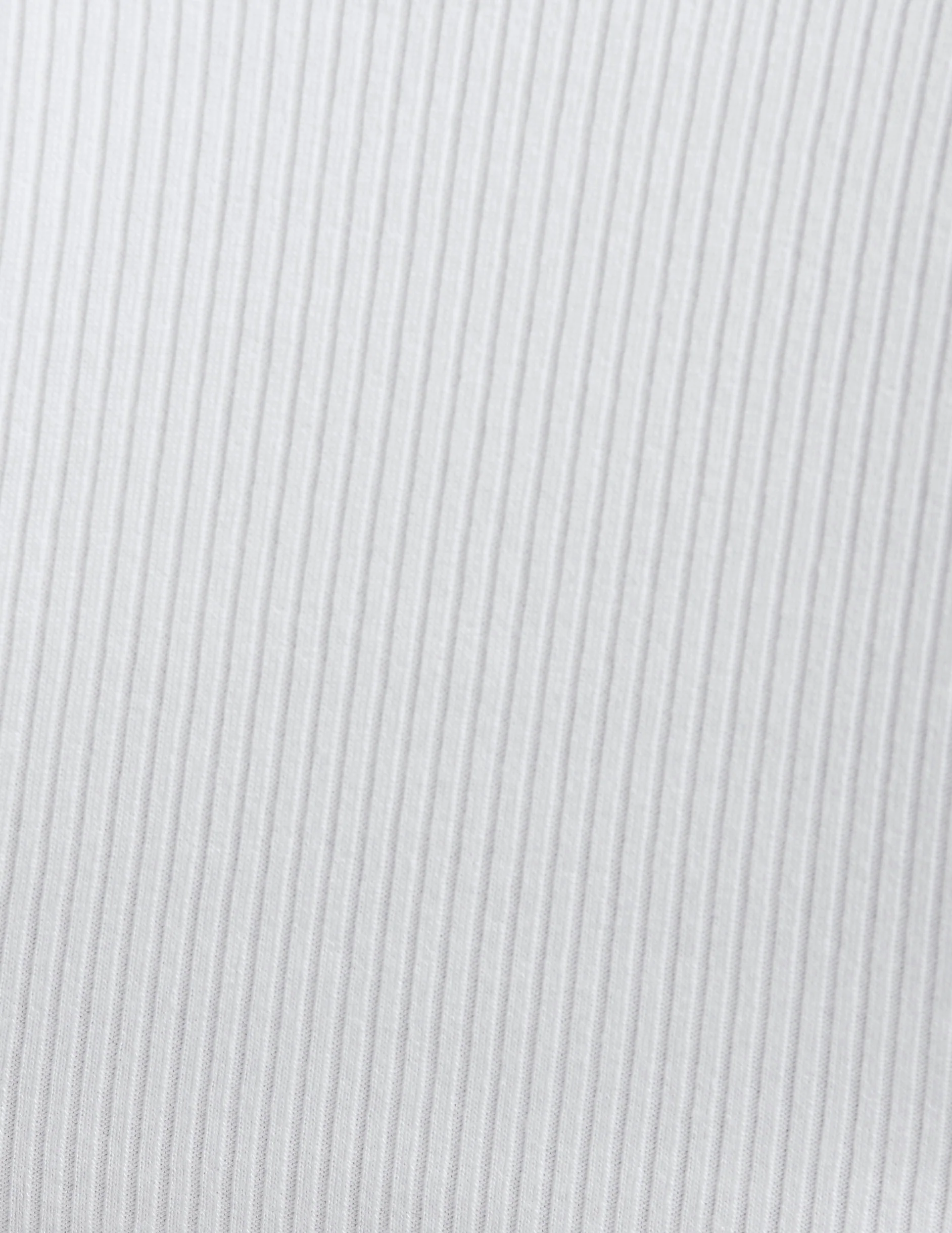 Silhouette Cropped Tee - Styles Love