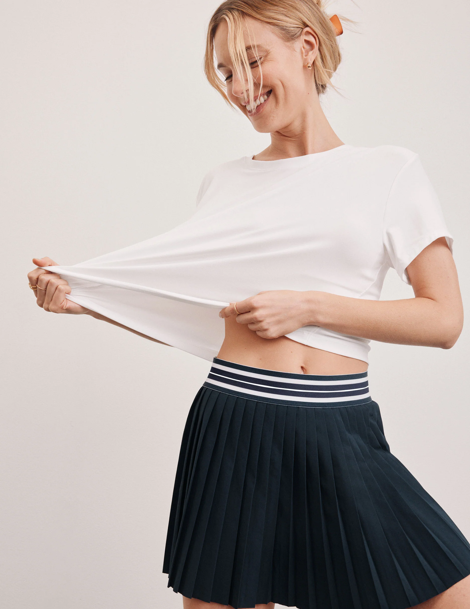 Featherweight Supreme Cropped Tee - Styles Love