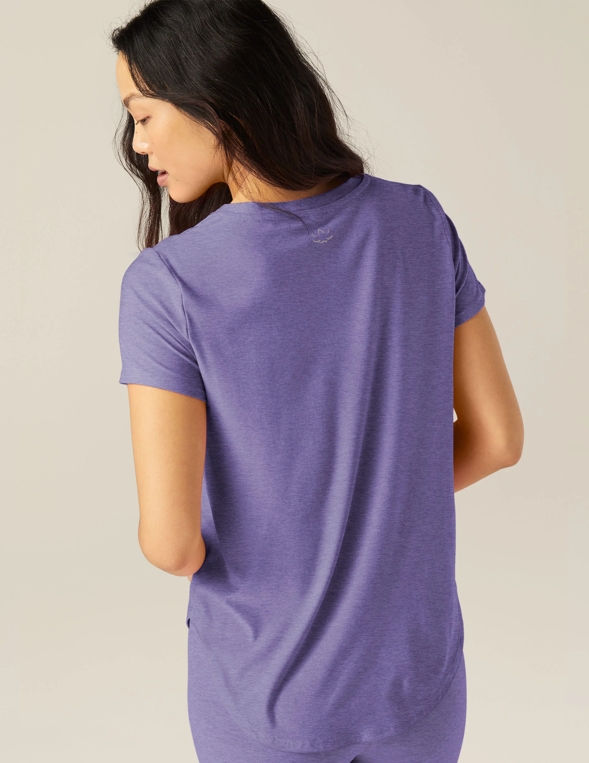 Featherweight On The Down Low Tee - Styles Love