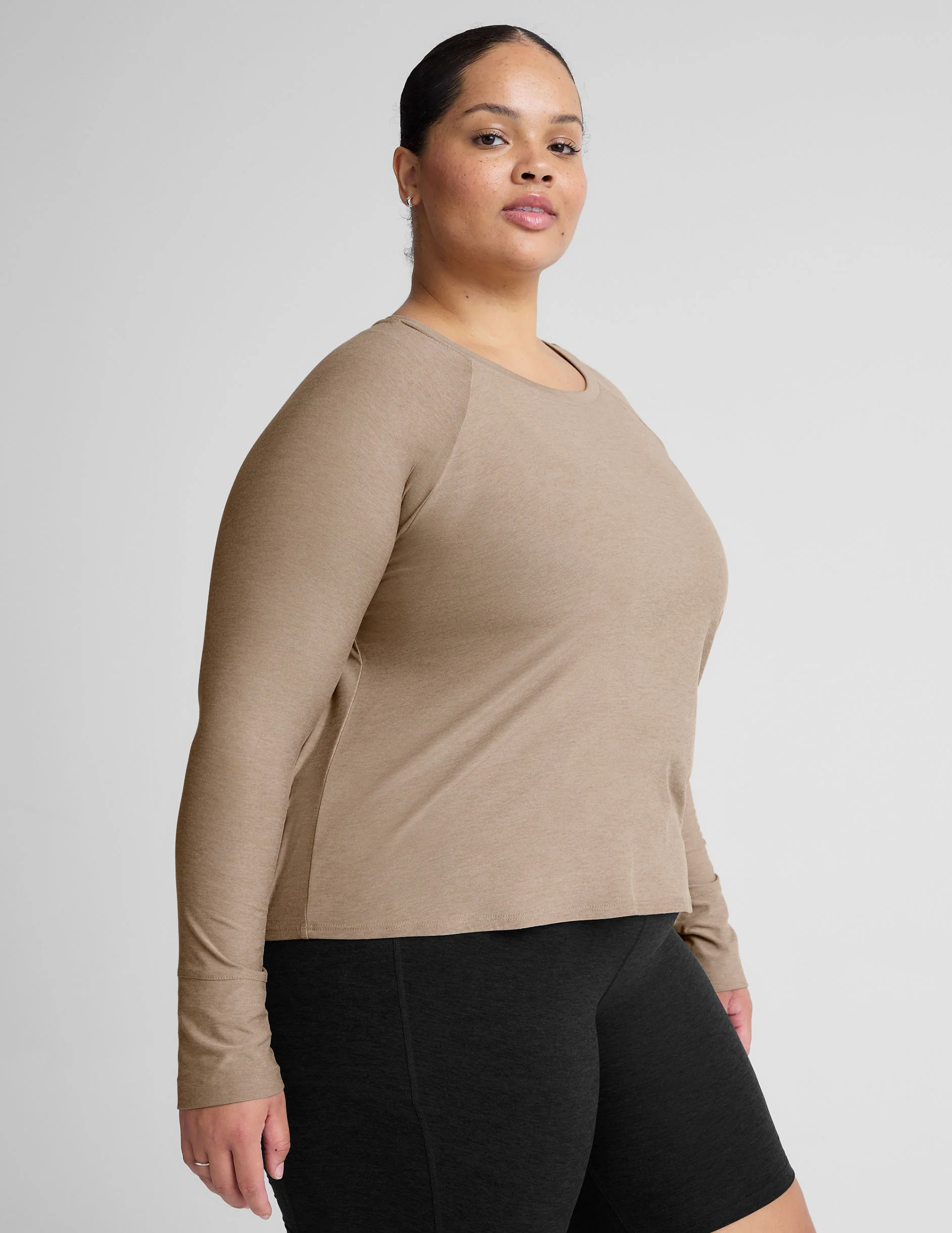 Featherweight Daydreamer Pullover - Styles Love