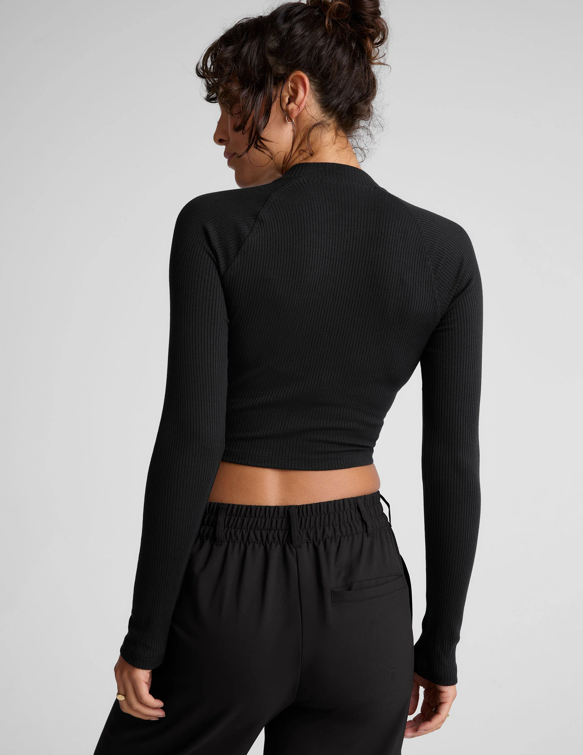 Contours Mock Neck Cropped Top - Styles Love