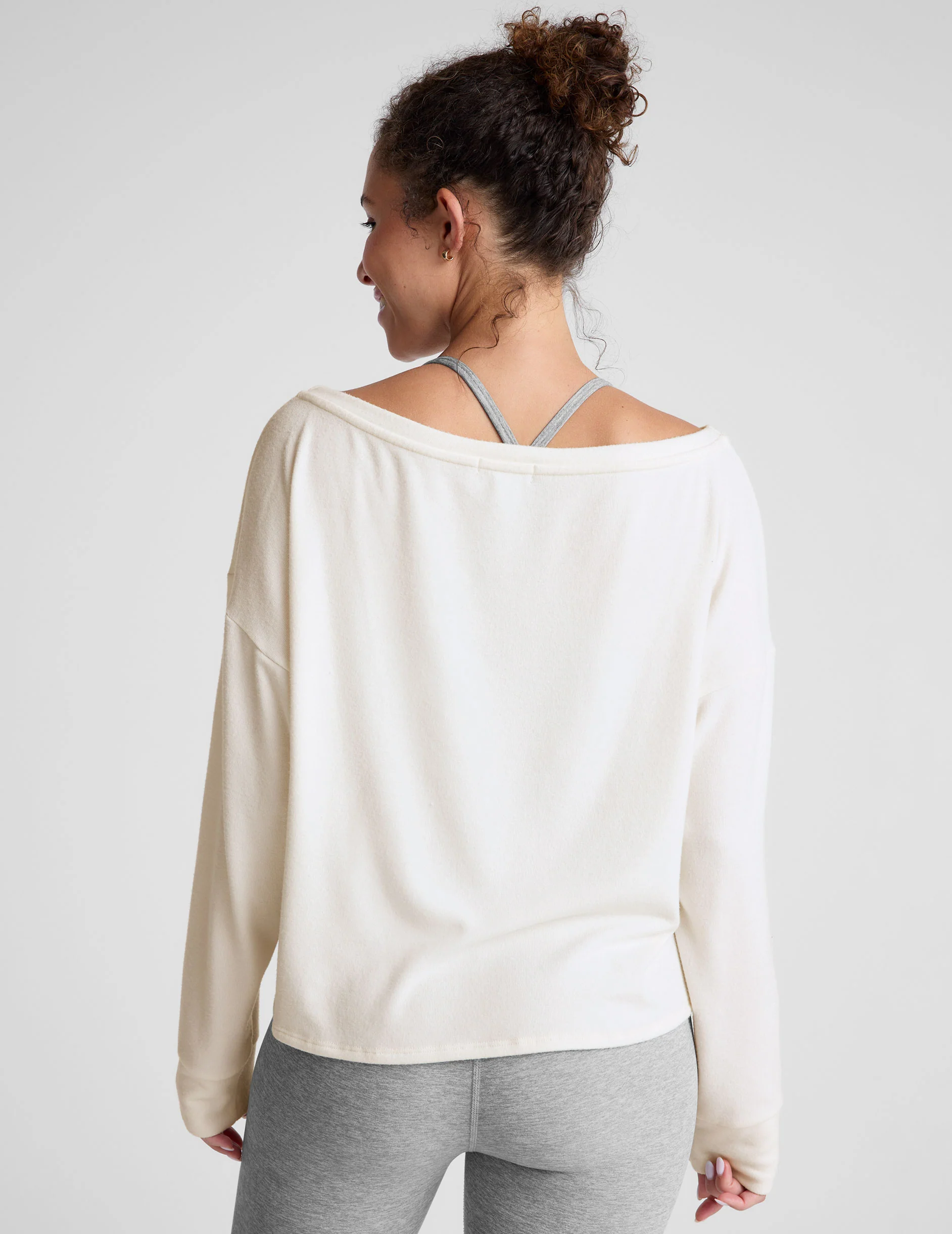 Let Loose Pullover - Styles Love