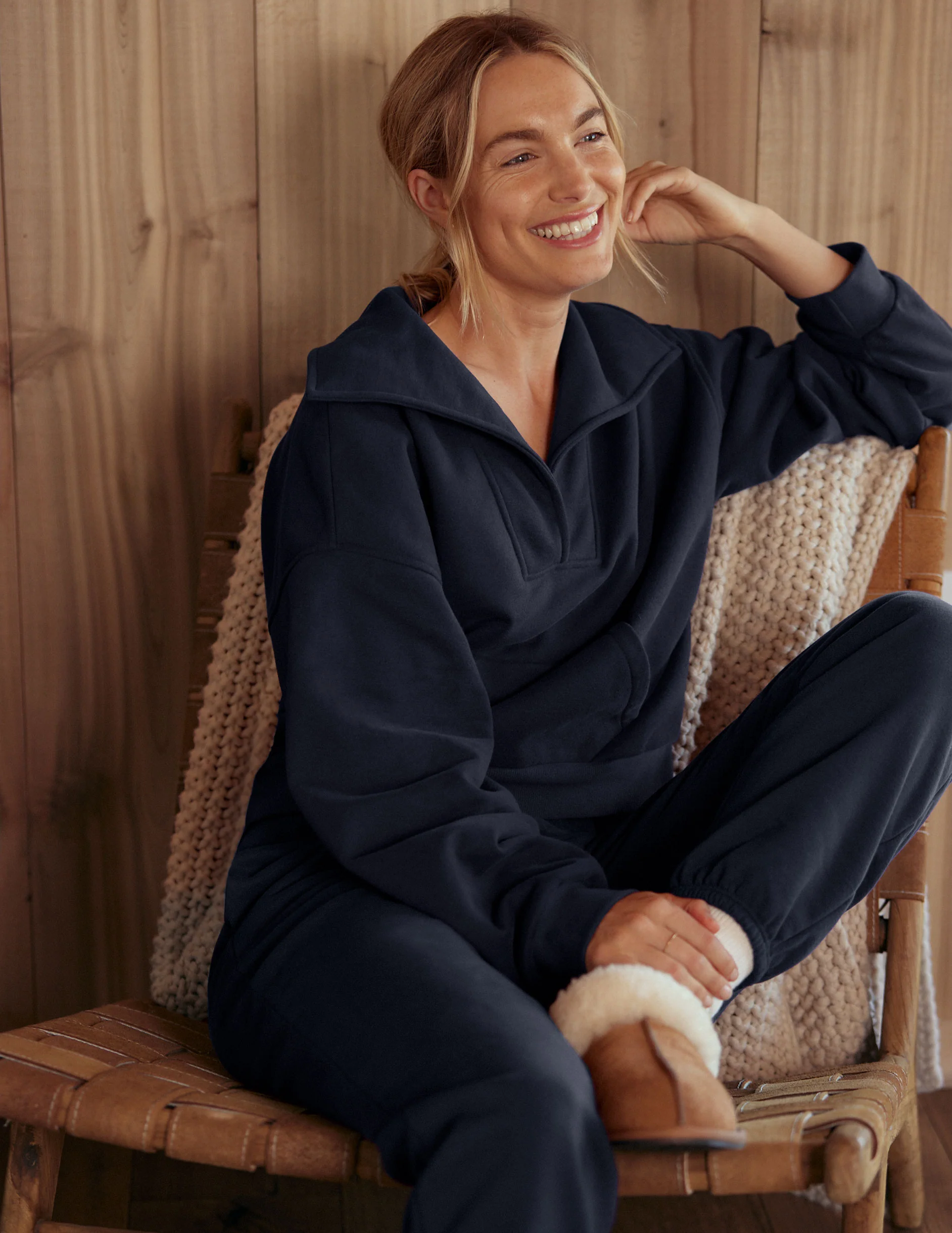 LuxeFleece Street Smart Pullover - Styles Love