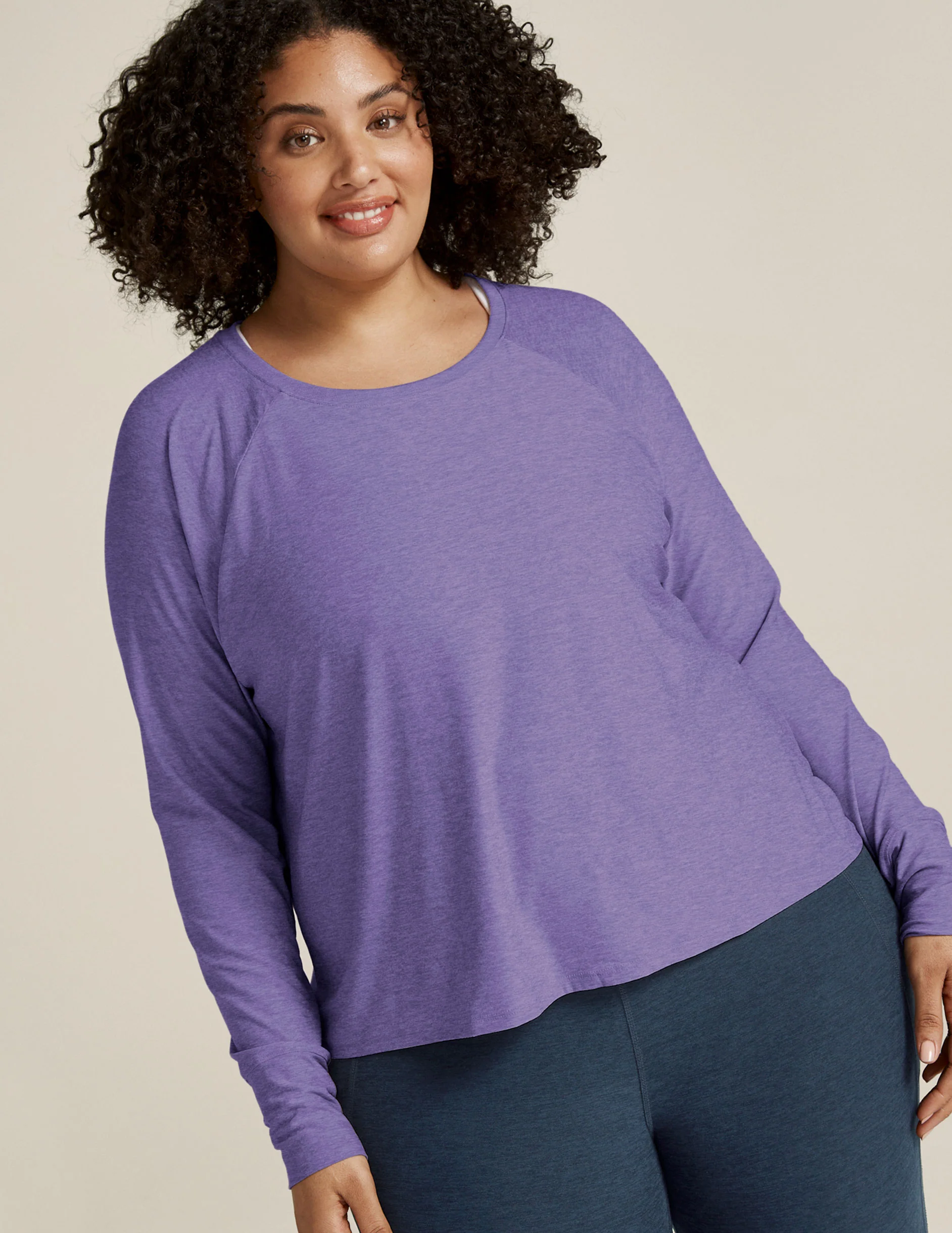 Featherweight Daydreamer Pullover - Styles Love