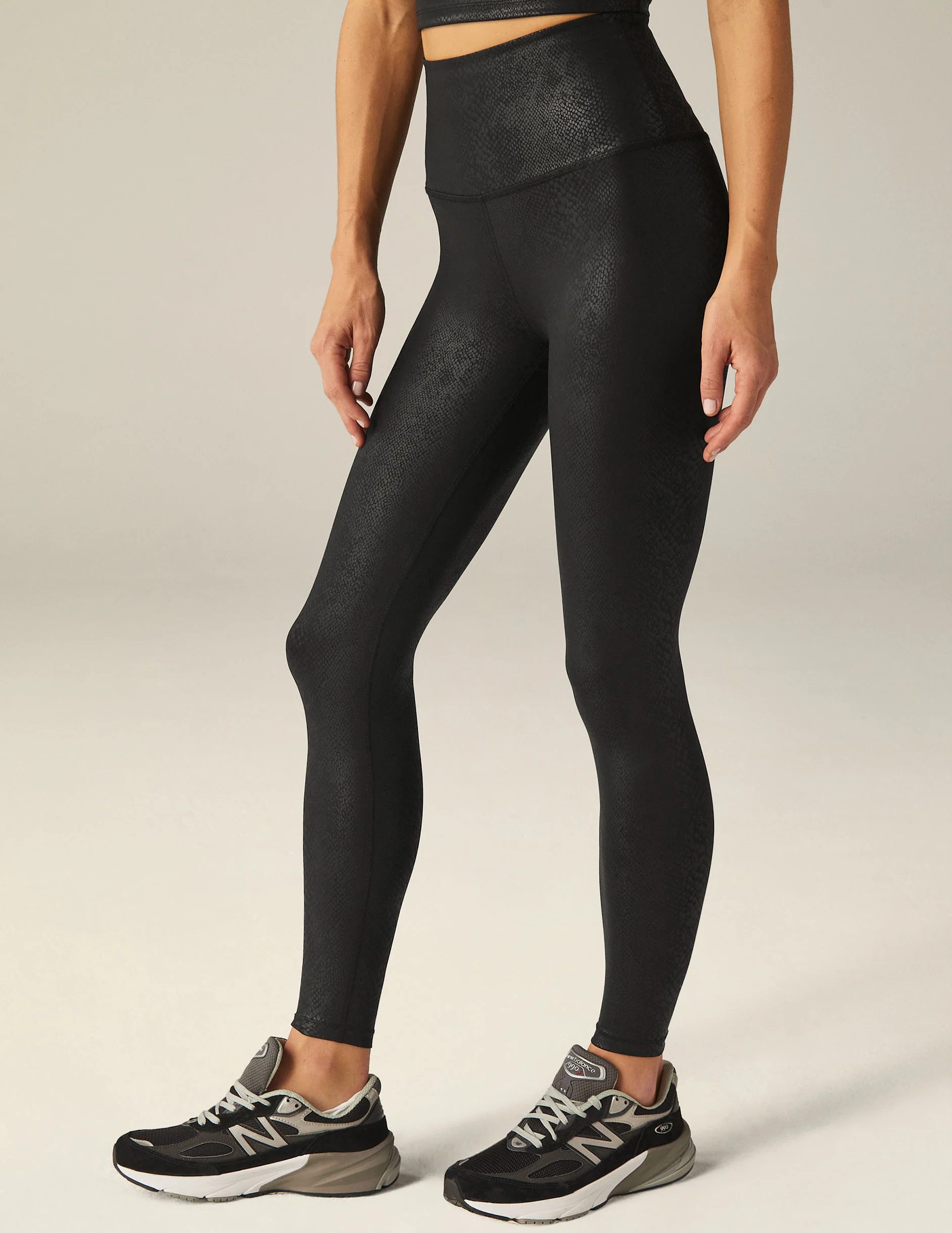 PowerShine Viper High Waisted Midi Legging - Styles Love