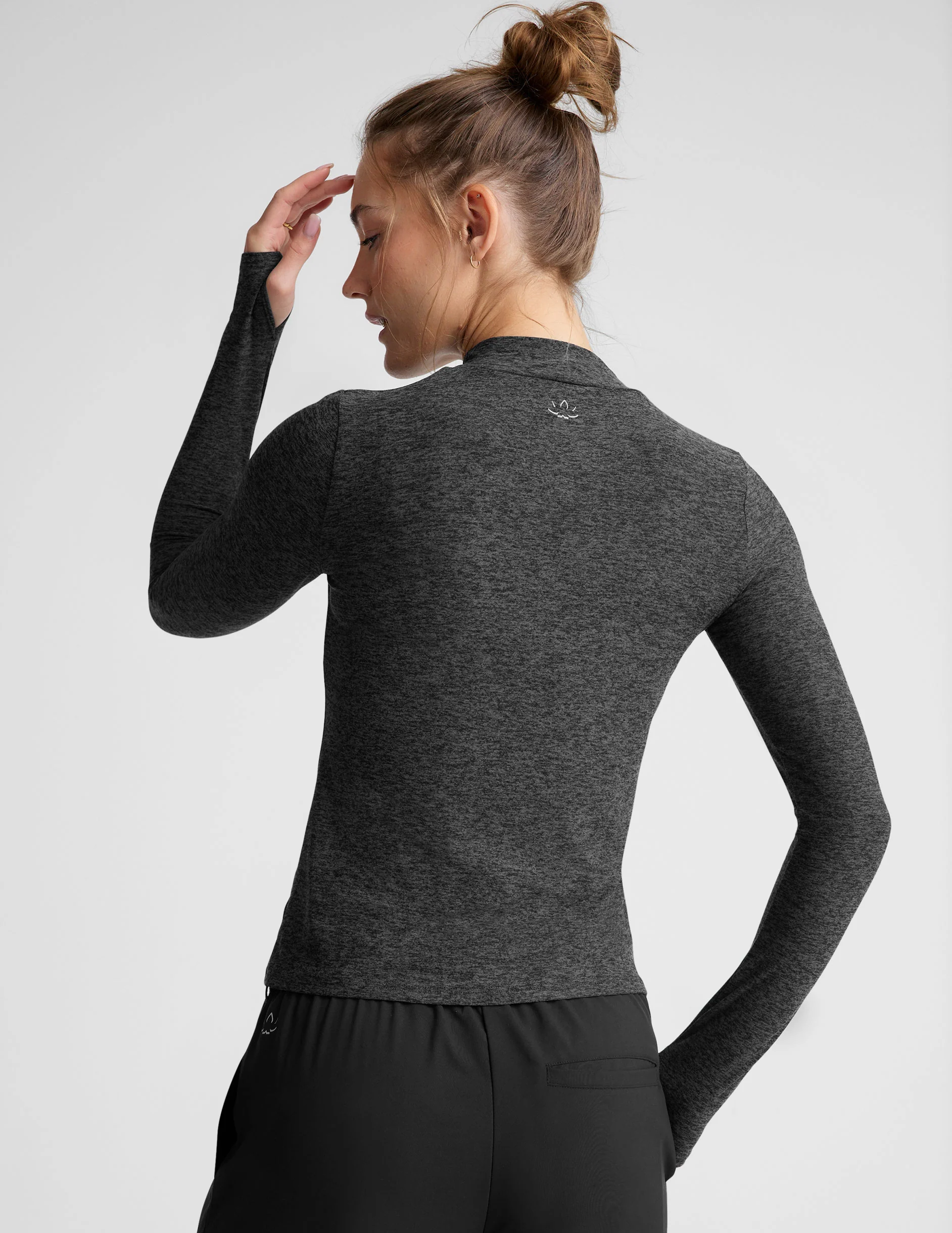 Featherweight Moving On Pullover - Styles Love