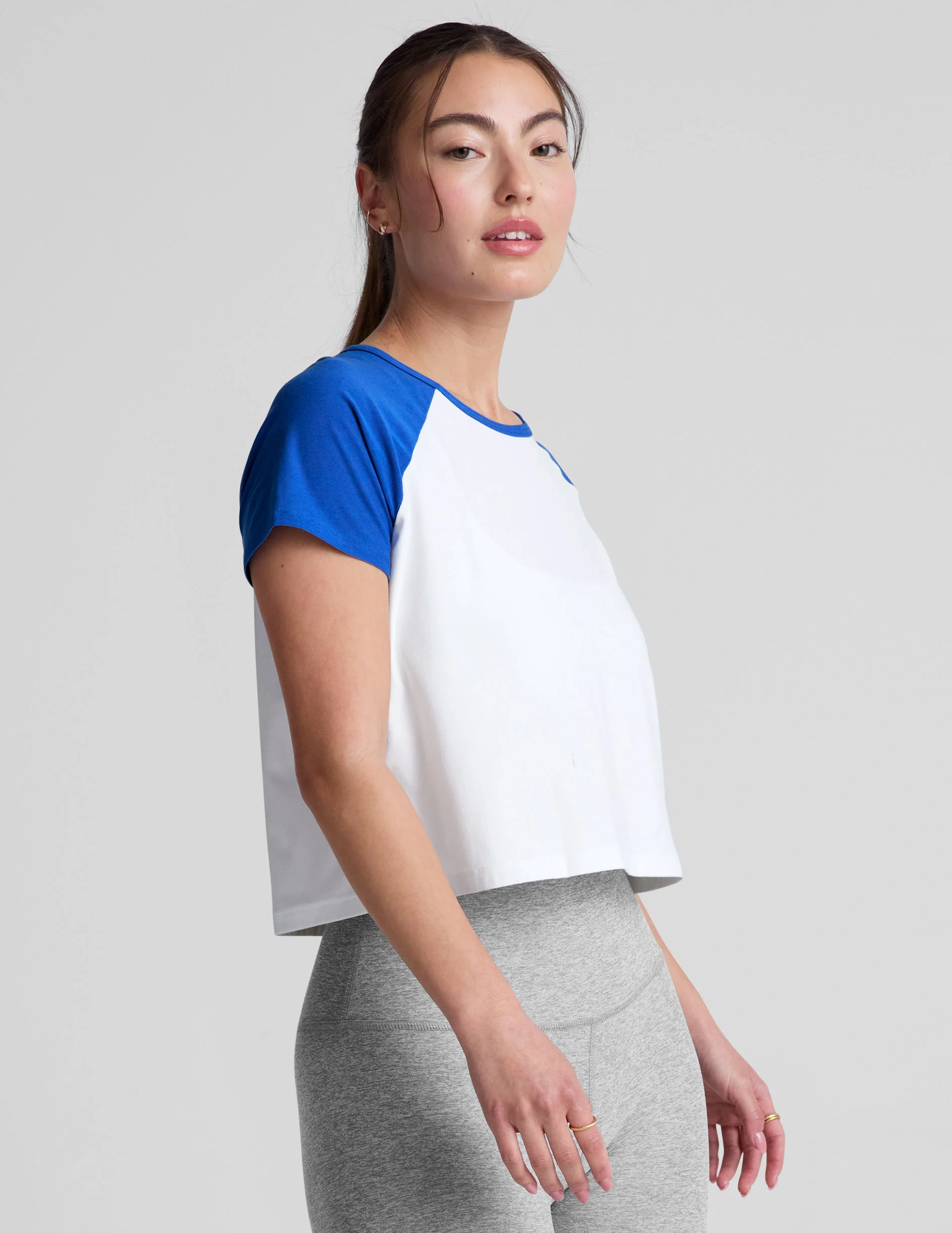 Featherweight Colorblock Tee - Styles Love