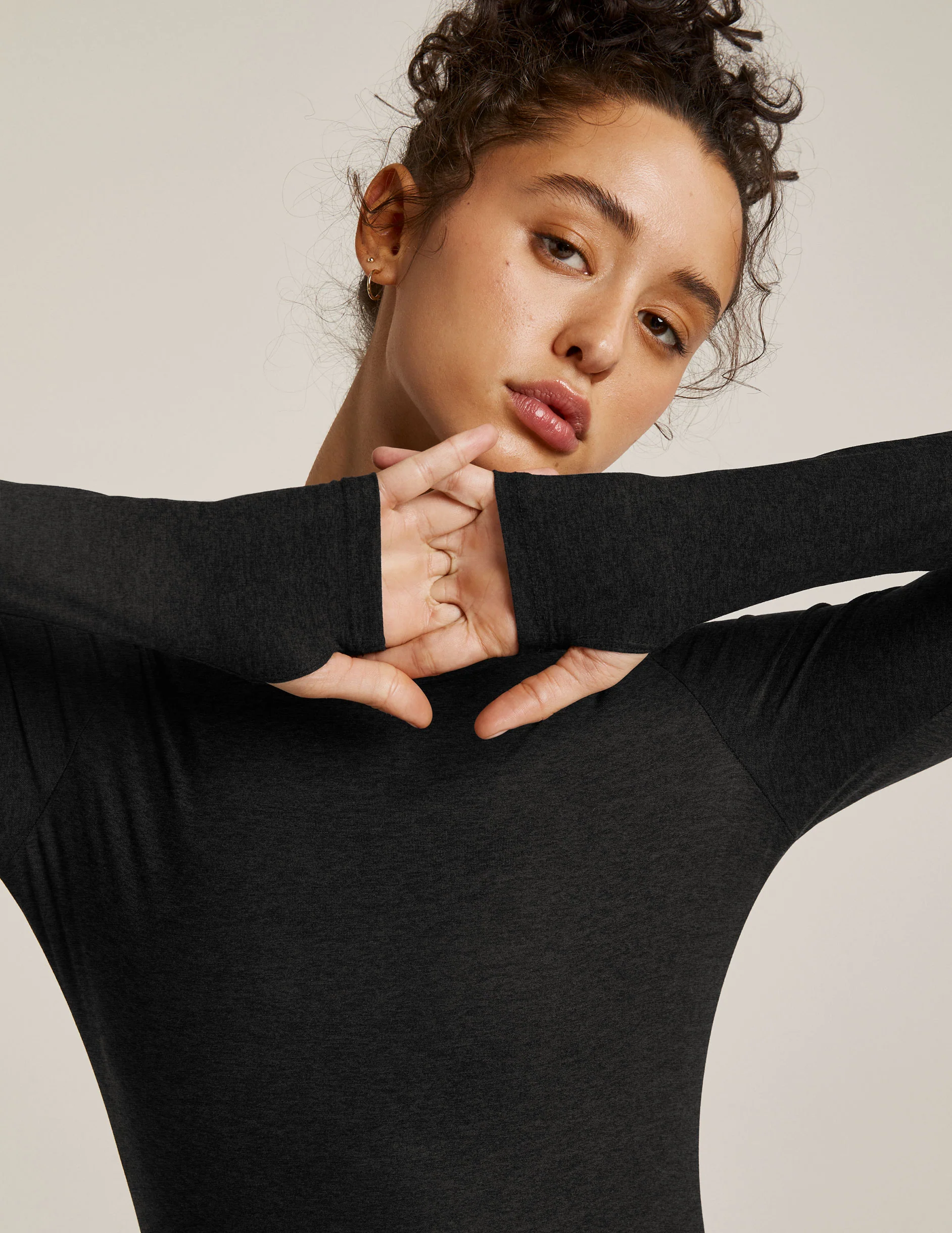 Featherweight Classic Crew Pullover - Styles Love