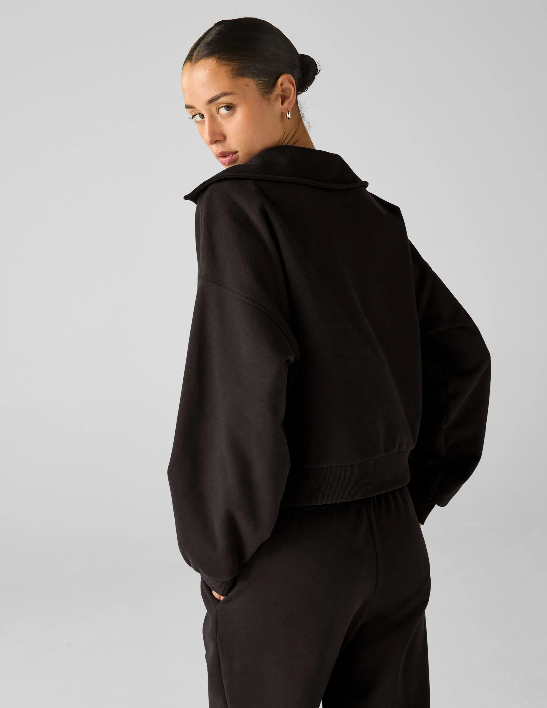 LuxeFleece Street Smart Pullover - Styles Love