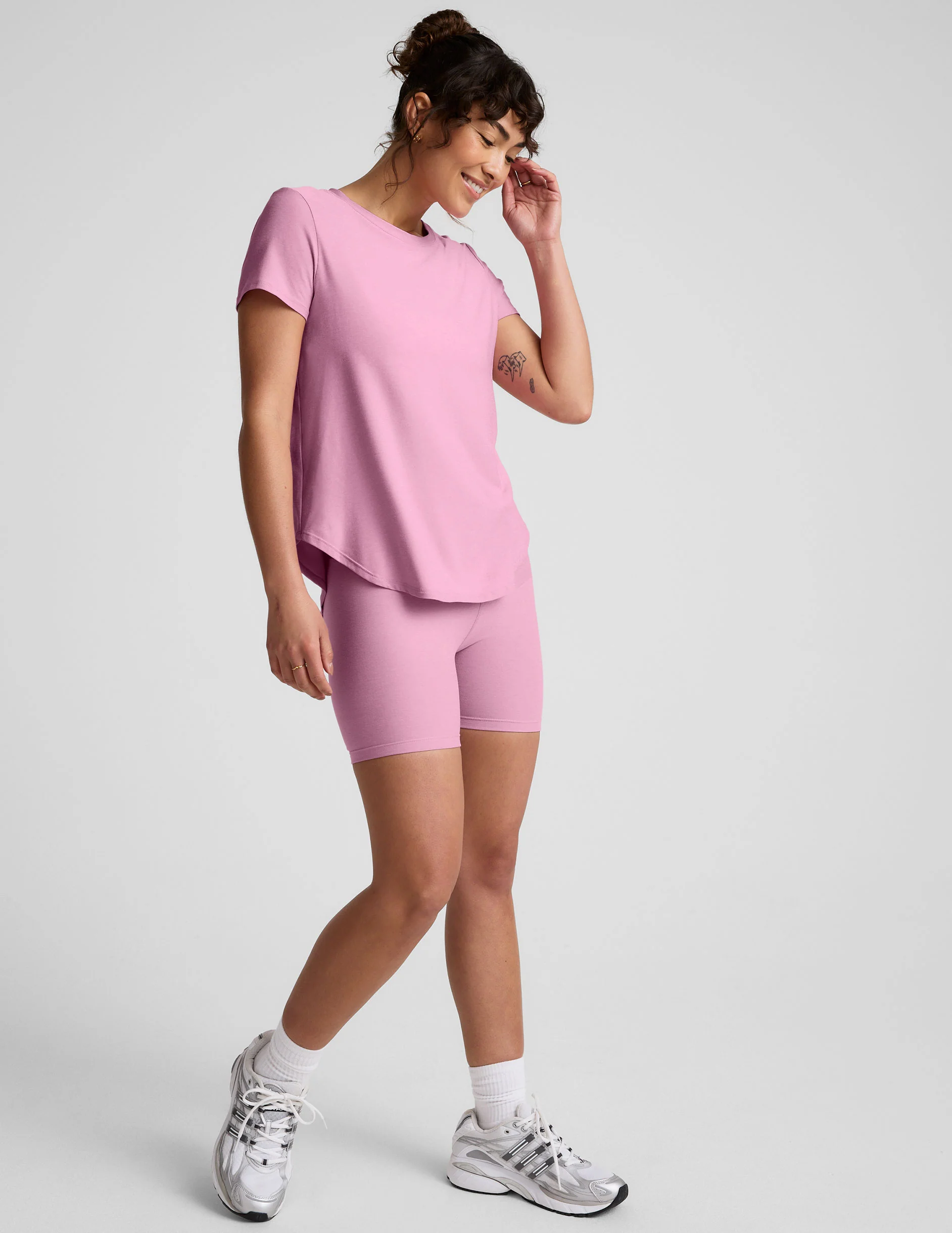 Featherweight On The Down Low Tee - Styles Love