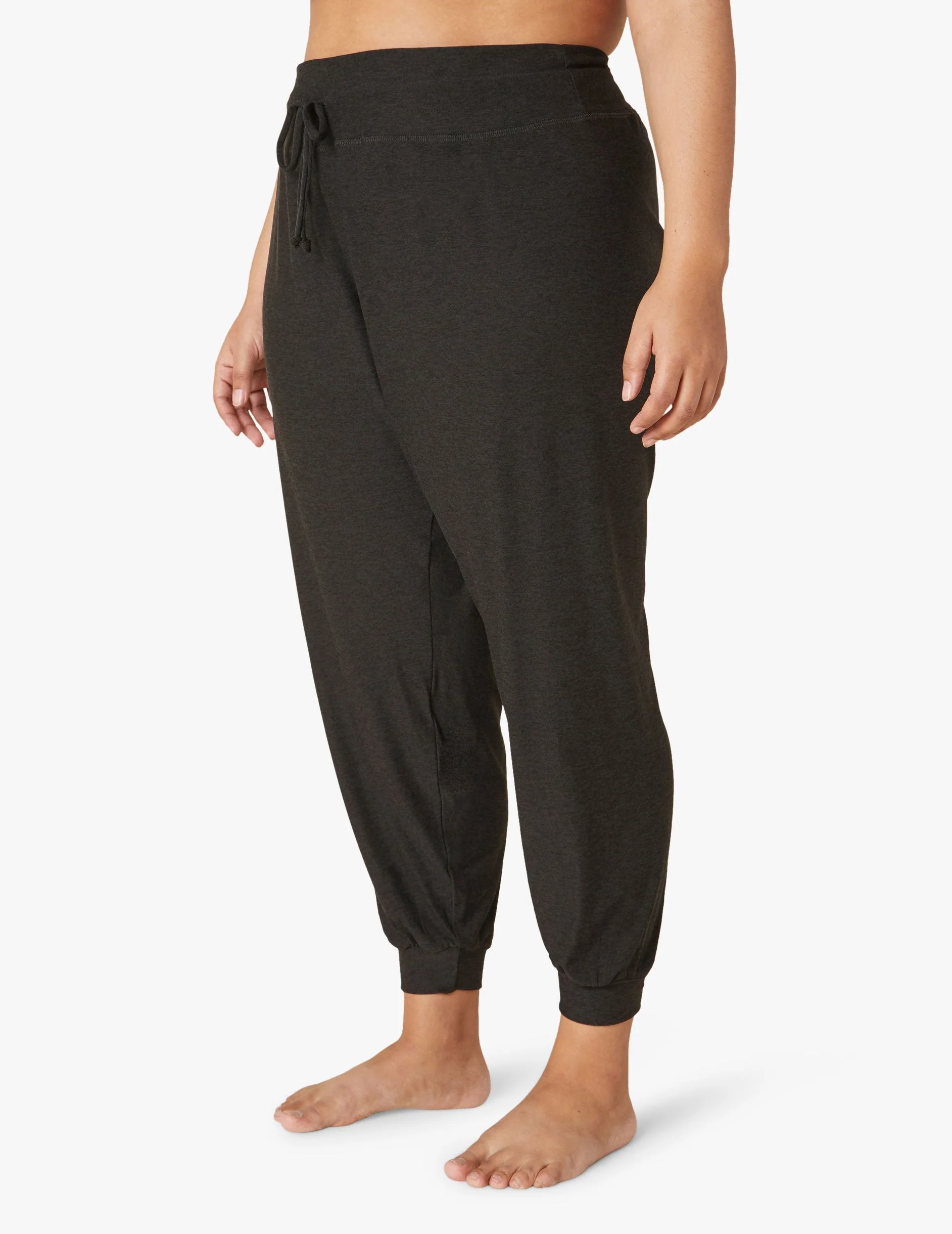 Featherweight Lounge Around Midi Jogger - Styles Love