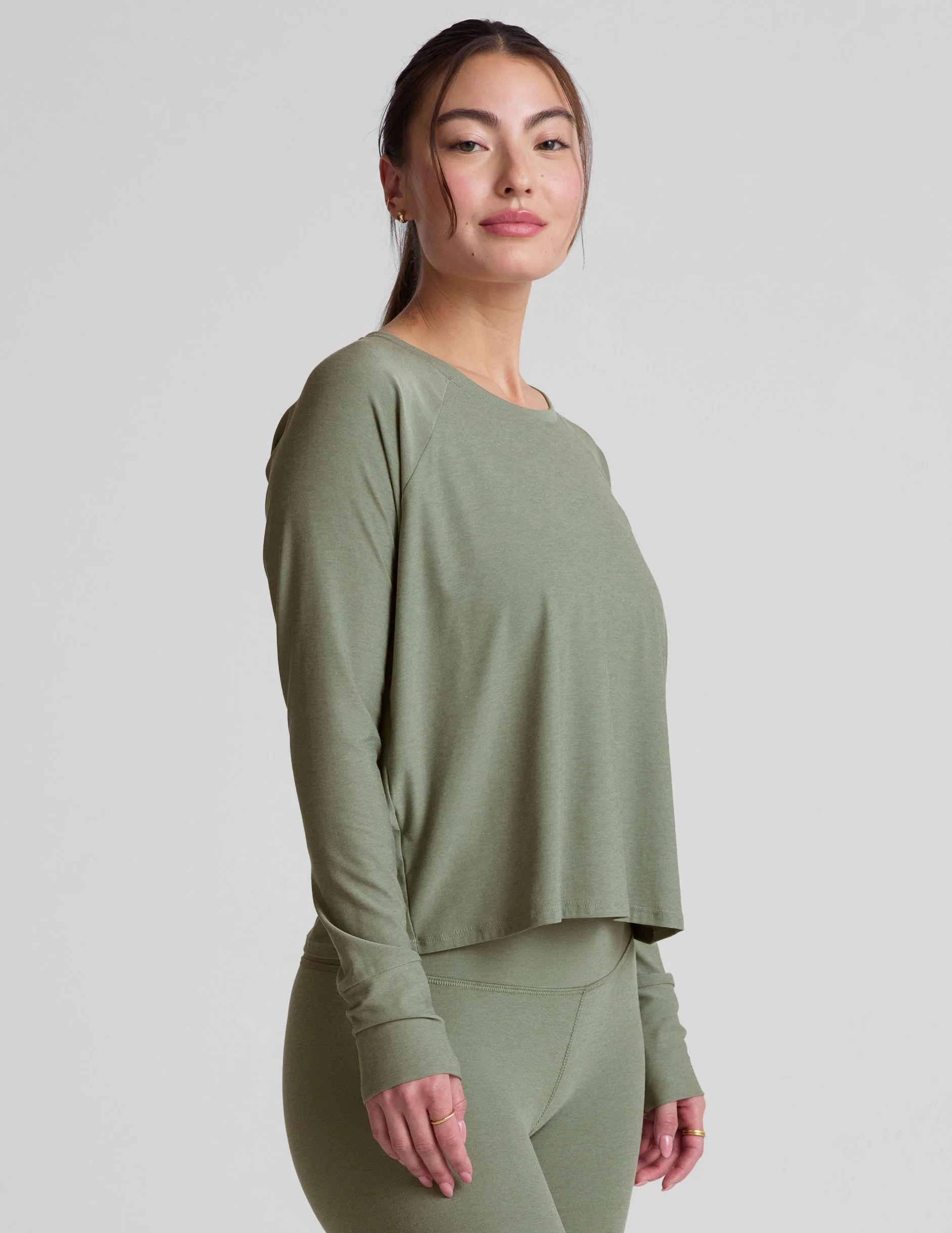 Featherweight Daydreamer Pullover - Styles Love