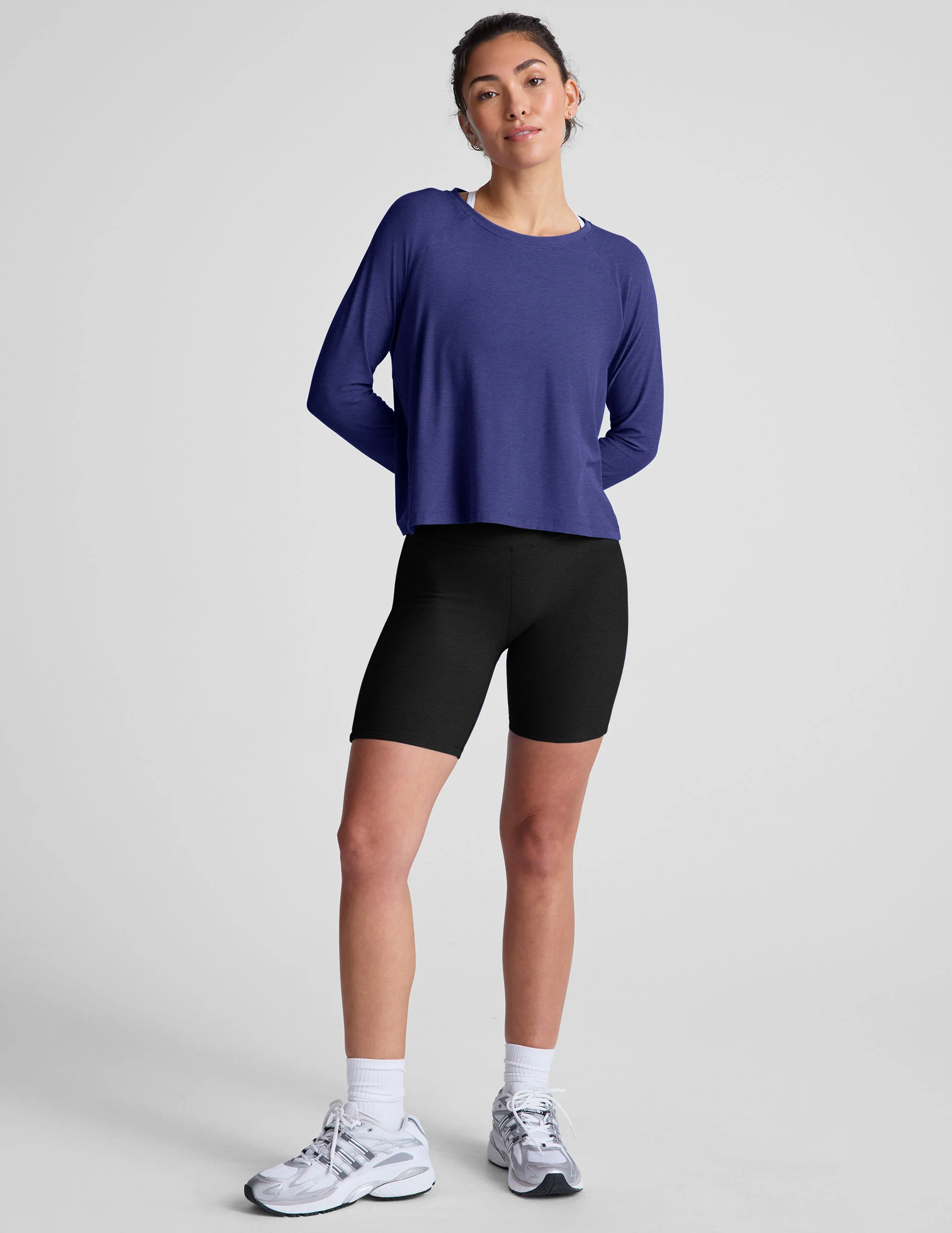 Featherweight Daydreamer Pullover - Styles Love