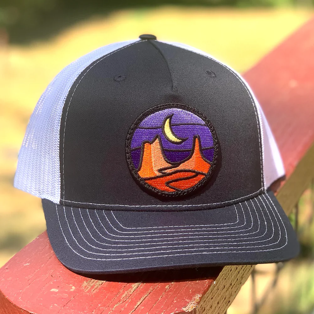 Men's Curved Brim Trucker w/ Desert - Styles Love