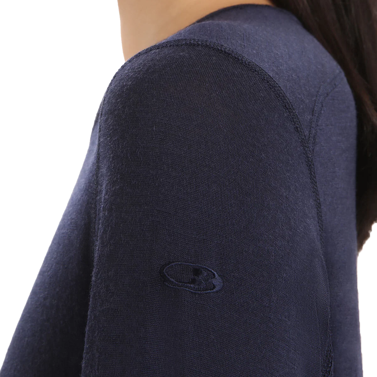 Women's 200 Oasis Long Sleeve Crewe - Styles Love