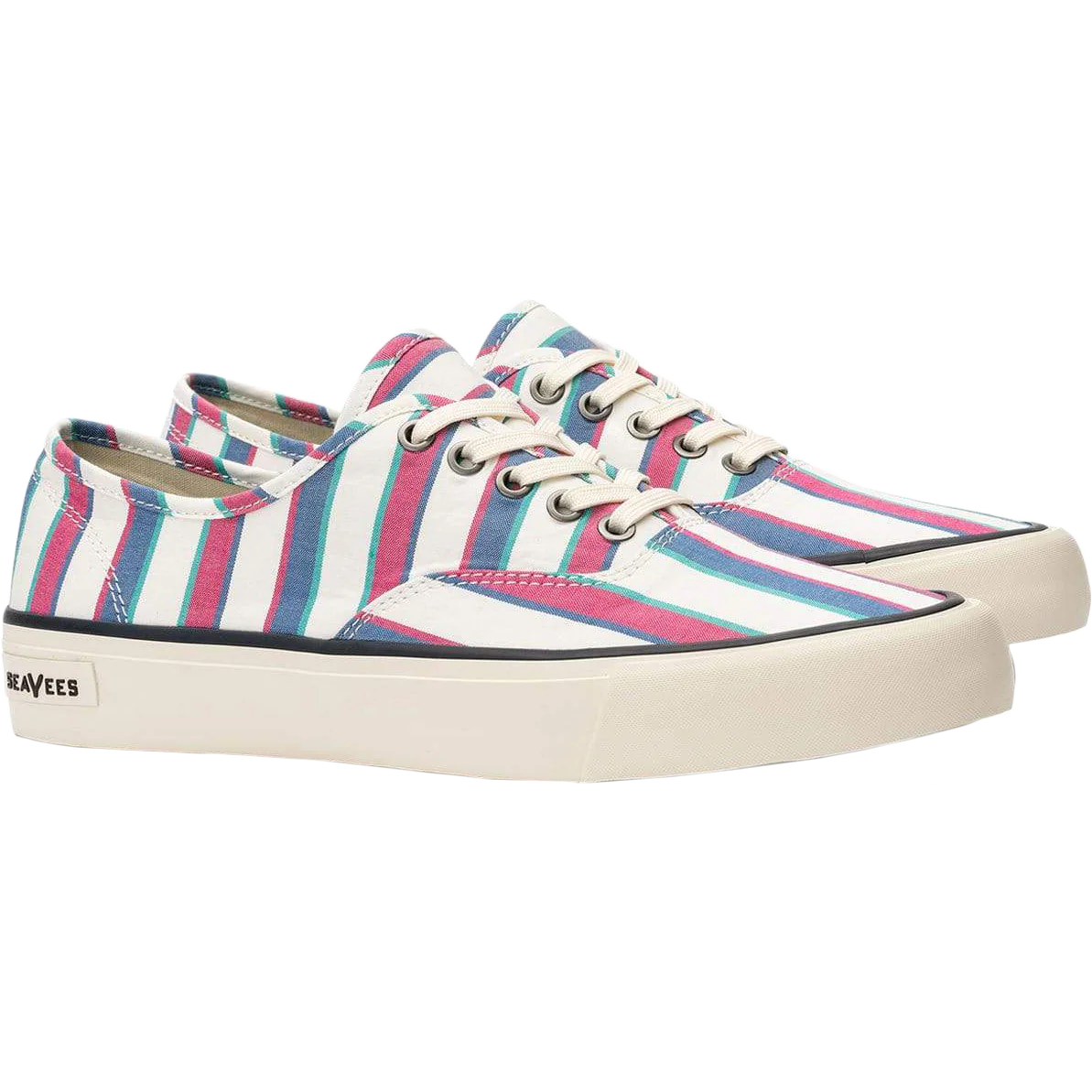 Men's Legend Sneaker - Styles Love