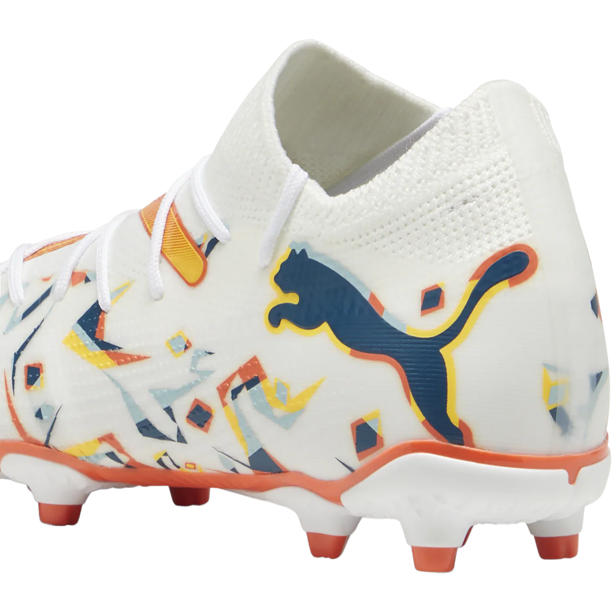 Youth Future 7 Match Creativity FG/AG - Styles Love