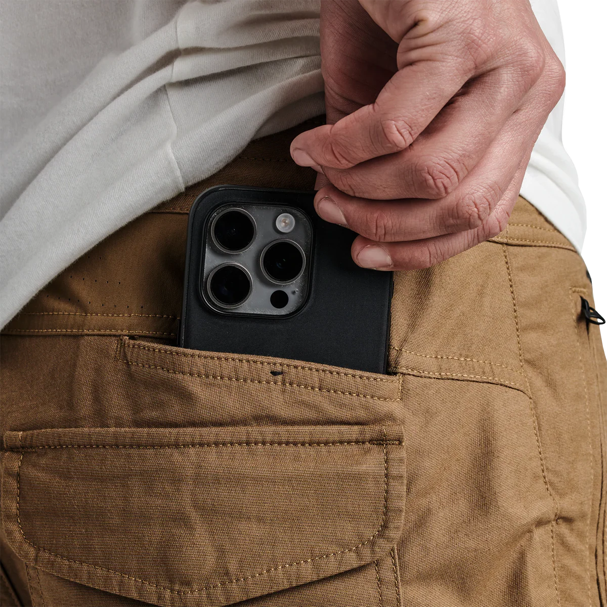 Men's Layover Traveler Pant - Styles Love