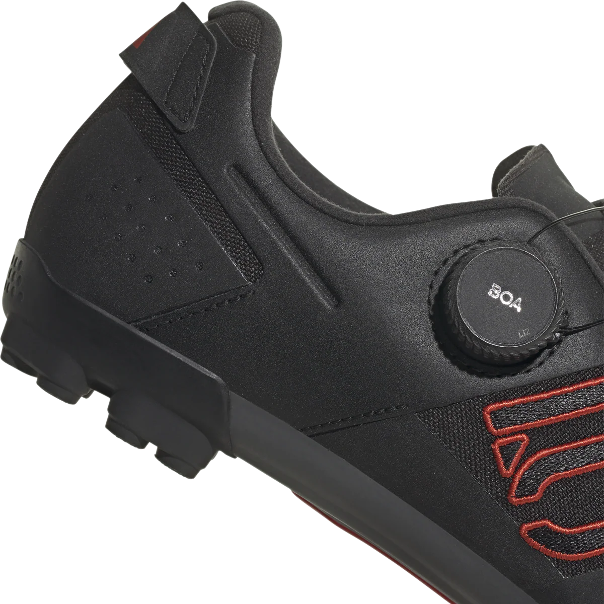 Kestrel Boa - Styles Love