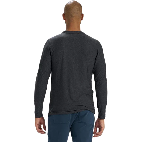 Men's Long-Sleeve Strato Tech Tee - Styles Love