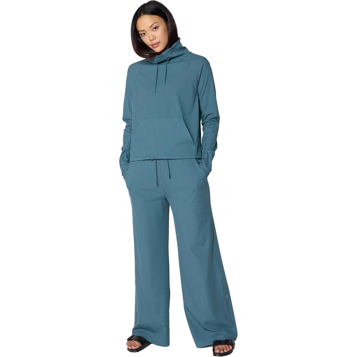 Women's Repose Mock Neck Pull Over - Styles Love