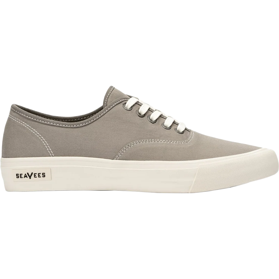 Men's Legend Sneaker Classic - Styles Love