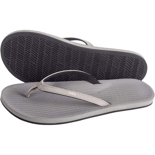 Women's ESSNTLS - Styles Love